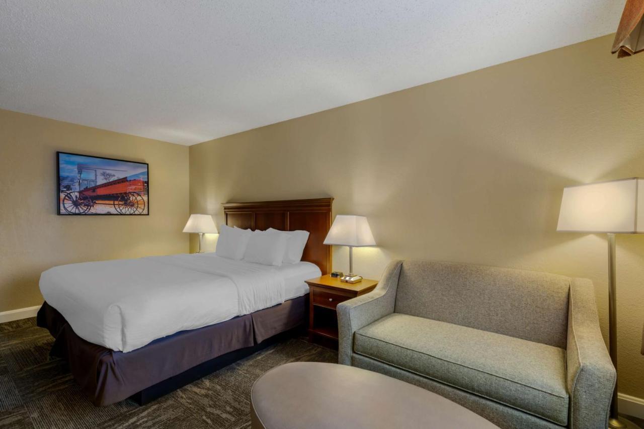 Best Western Plus Wooster Hotel & Conference Center Eksteriør bilde