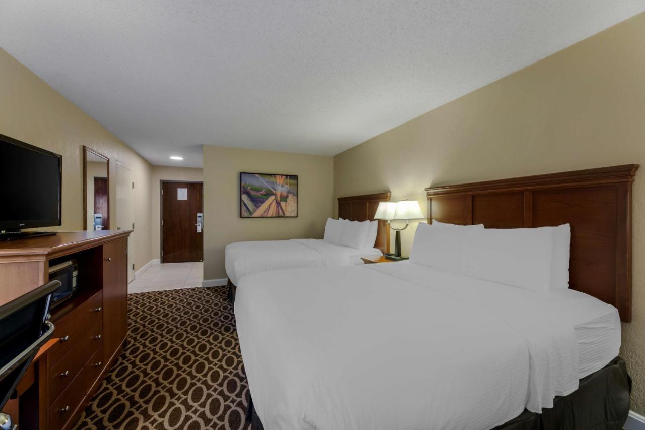 Best Western Plus Wooster Hotel & Conference Center Eksteriør bilde